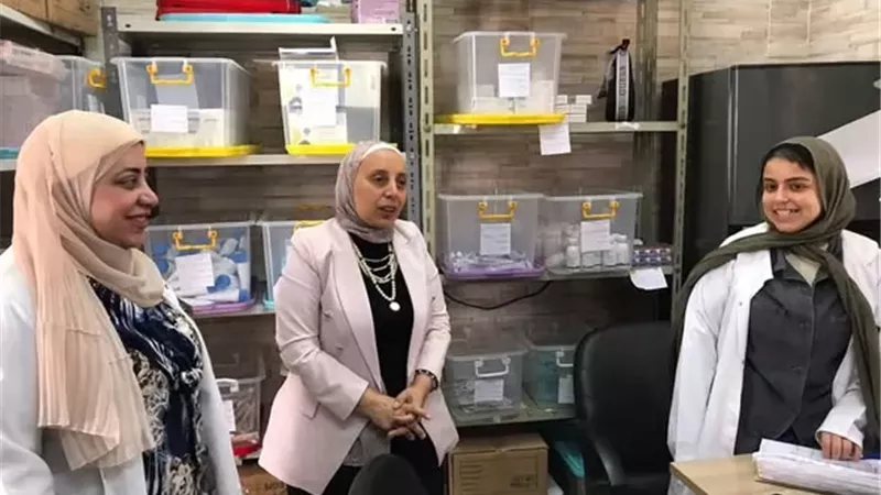 دعم عيادة الجلدية بالإسماعيلية بجهاز الديرموسكوب للتشخيص المبكر
