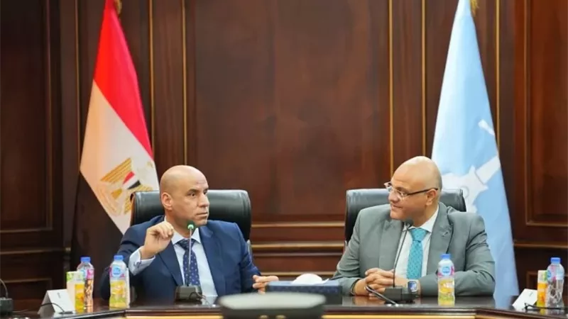 وزير العمل ومحافظ الإسكندرية يبحثان دعم فرص العمل وتمكين ذوي الهمم