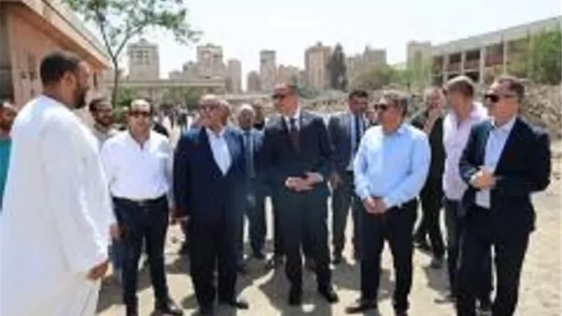 محافظ الجيزة يتفقد أعمال تطوير المدخل الجنوبي بالمنيب