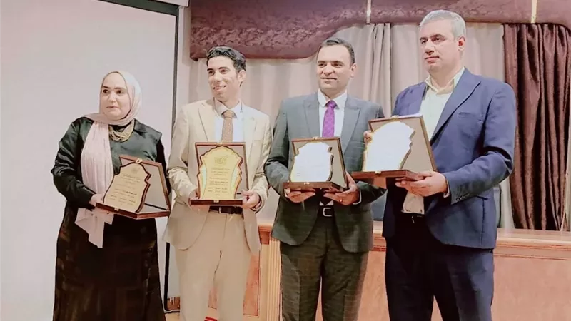 تكريم 4 من صحفيي مؤسسة الجمهورية لحصولهم على الدكتوراه والماجستير بنقابة الصحفيين