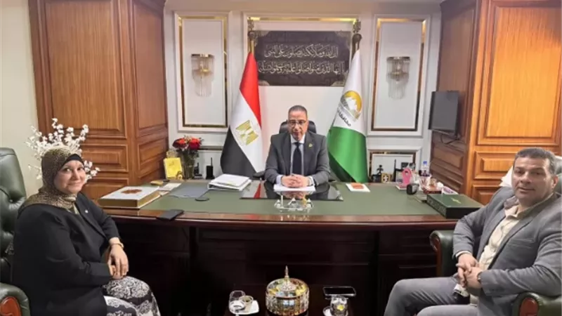 محافظ الجيزة: الكوادر التمريضية عنصرا أساسيا في منظومة الرعاية