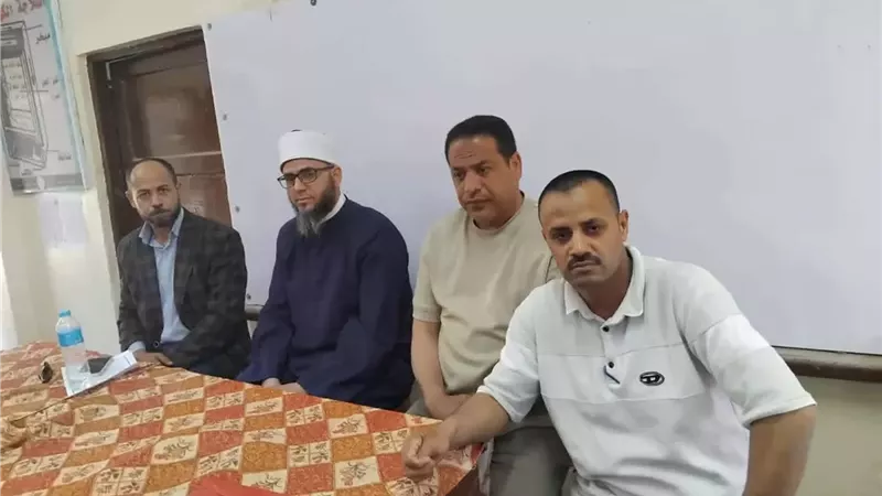 المنيا تبني وعي طالباتها ضمن مبادرة «أنا متعلم مدى الحياة»