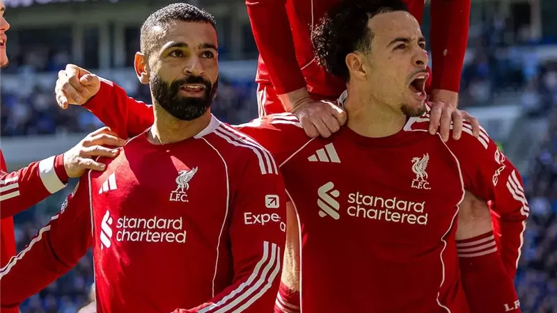 خسارة لمدينة ليفربول بأكملها .. جونز يعلق علي رحيل محمد صلاح