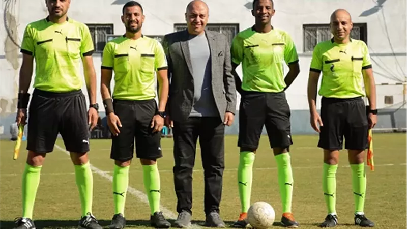 الزرقا هزم النجمة وضمن البقاء