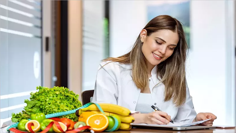 أخطر 5 أكلات يومية تدمر جسمك بهدوء