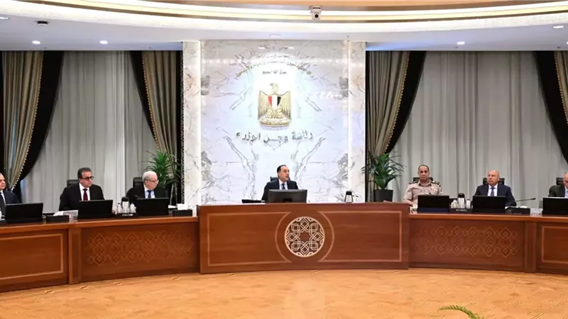 مدبولي: توجيهات للحكومة بالالتزام بحضور جلسات البرلمان
