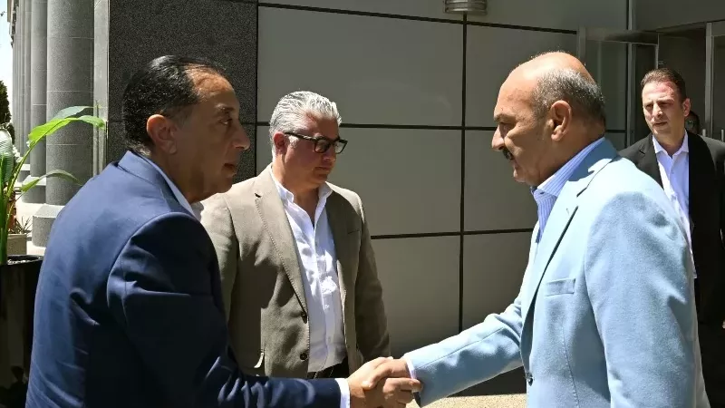 مدبولي: توجيهات من السيد الرئيس للحكومة بدعم الصناعة المحلية