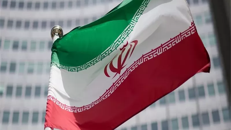 إيران تنفي عقد اجتماع مباشر مع الولايات المتحدة