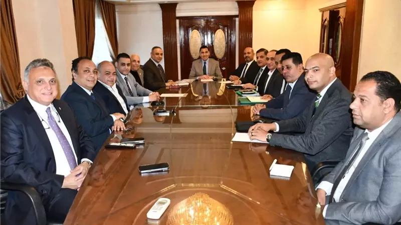 وزير الشباب يناقش خطة المرحلة المقبلة لإتحاد التايكوندو