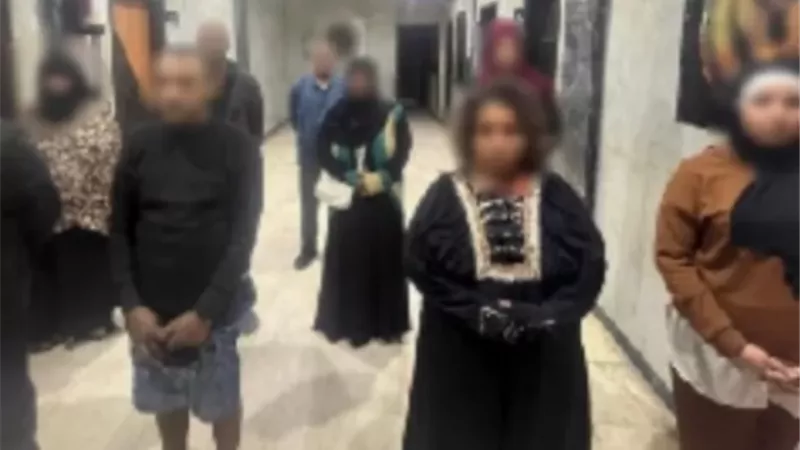 ضبط 4 رجال و6 سيدات لقيامهم بإستغلال 12 طفلا فى أعمال التسول