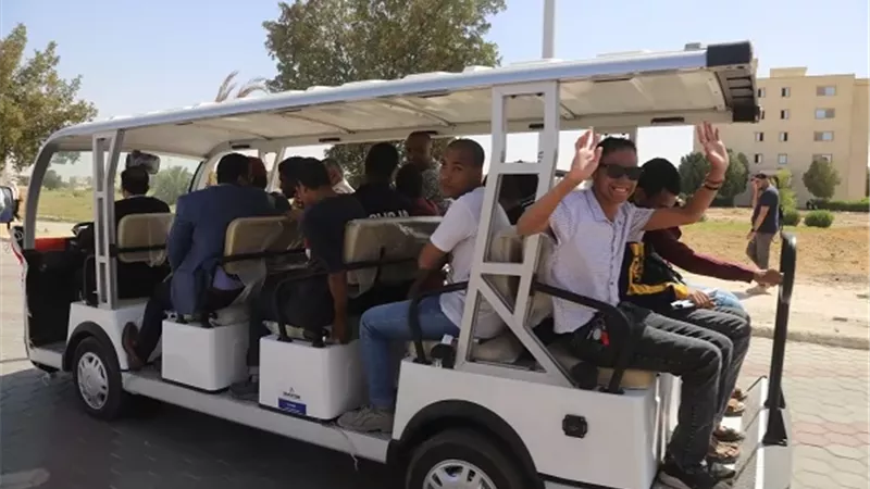 بدء التشغيل الفعلي لحافلة كهربائية مخصصة لذوى الاحتياجات الخاصة