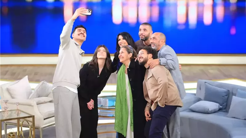 نجوم 