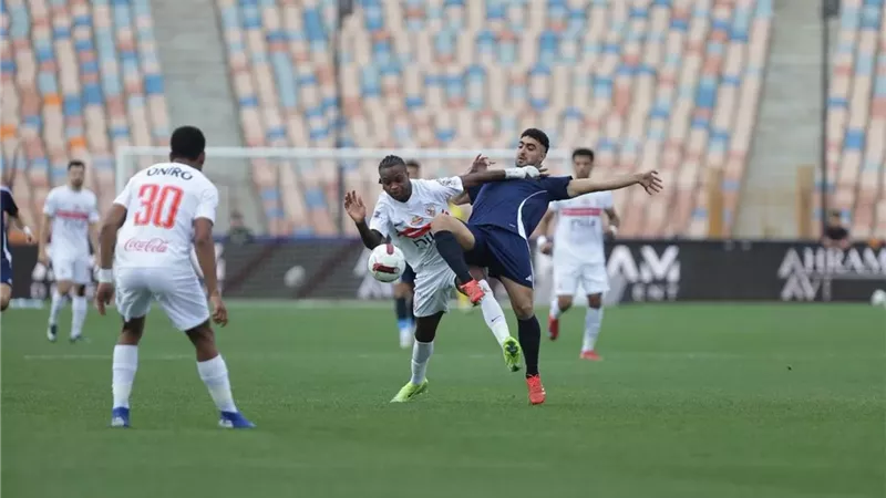 ماذا يحتاج الزمالك لحصد لقب الدوري بعد خسارة الأهلي أمام بيراميدز