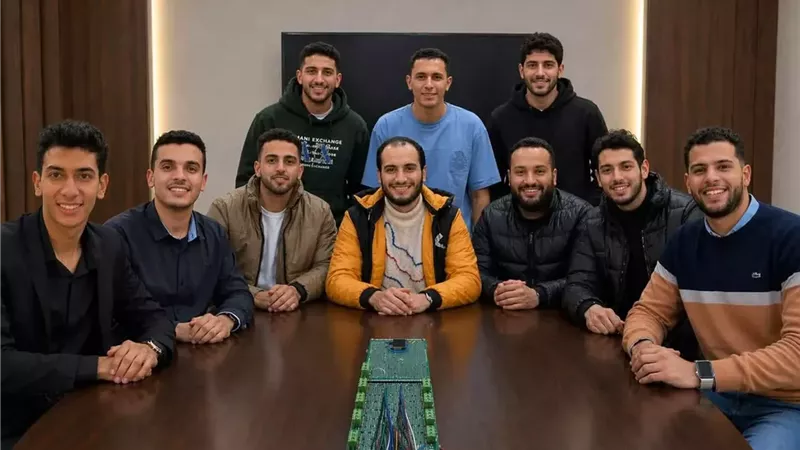 فوز فريق كلية هندسة كفرالشيخ بجائزة 
