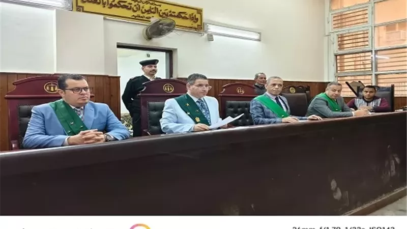 السجن 3 سنوات وغرامة 100 ألف جنيه لـ“مدرس الشابو” بالمنيا
