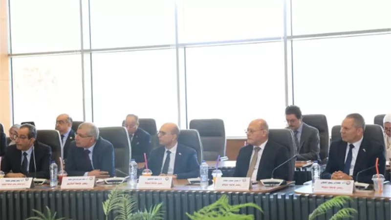 الدكتور المنشاوي يشارك اجتماع المجلس الأعلى للجامعات