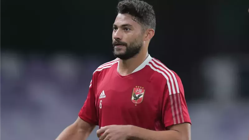 الغائبون عن الأهلى أمام الزمالك غدا
