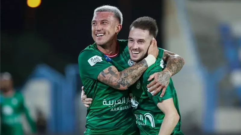 الدورى السعودى .. الاتفاق يهزم الأخدود بثلاثية
