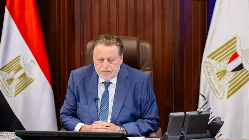 محافظ المركزي ونظيره التركي يترأسان اجتماع المجموعة التشاورية