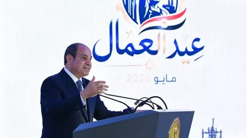 محافظ الإسماعيلية يهنئ الرئيس السيسي بعيد العمال