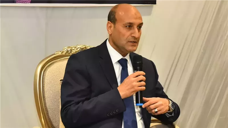 ثقافة أسيوط تحتفل بعيد العمال