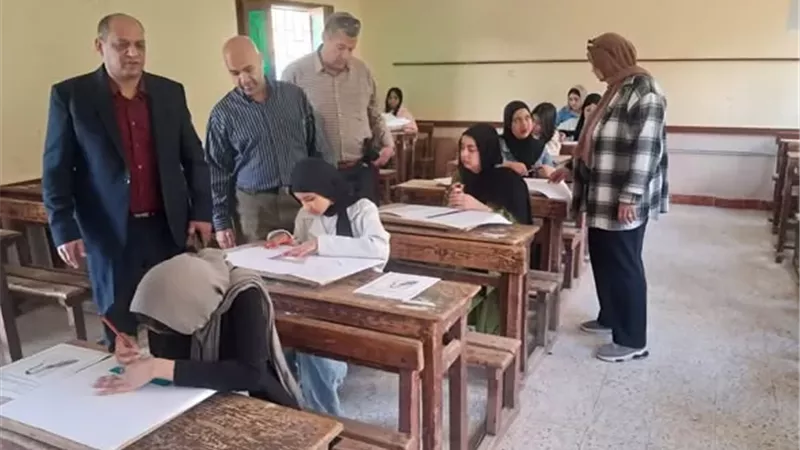 انتظام امتحانات صفوف النقل بالتعليم الفني في الإسماعيلية