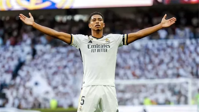 حكم مباراة ريال مدريد وإسبانيول في الدوري الإسباني