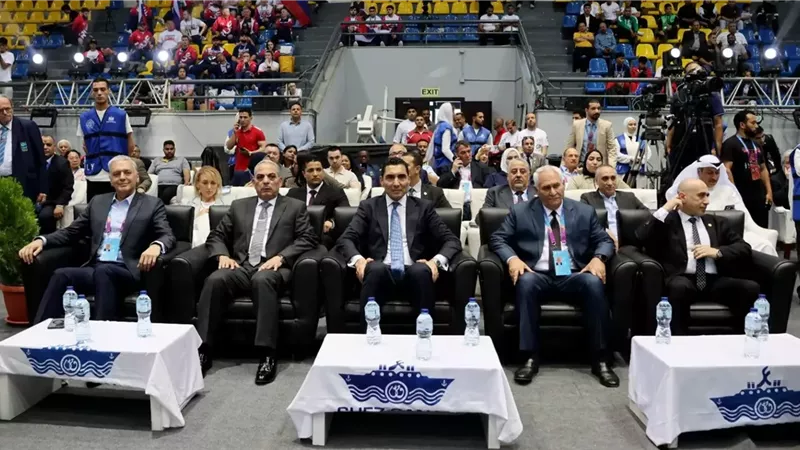 وزير الشباب و محافظ الإسماعيلية يفتتحان بطولة العالم لرفع الأثقال