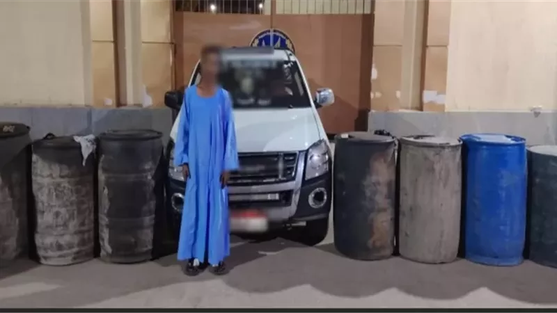ضبط سيارة محملة بـ1000لتر سولار قبل بيعها في السوق السوداء بأسوان