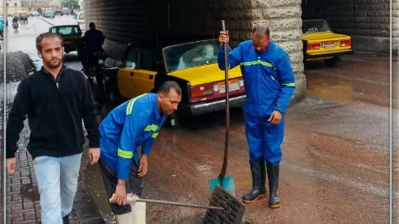 سرعة تصريف مياه الامطار وسيولة الحركة المرورية بالمنتزة