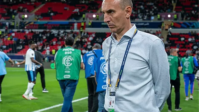 رابطة الأندية تعلن إيقاف يورتيتش مدرب بيراميدز وأقطاي من إنبي
