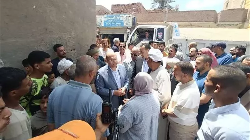 قيادات الجيزة وهيئة الأصلاح الزراعي يتابعون تقنين أراضى الدولة