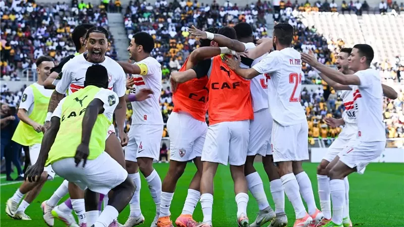 الزمالك يطالب بحكام أجانب لادارة مباراته ضد سيراميكا فى الدوري