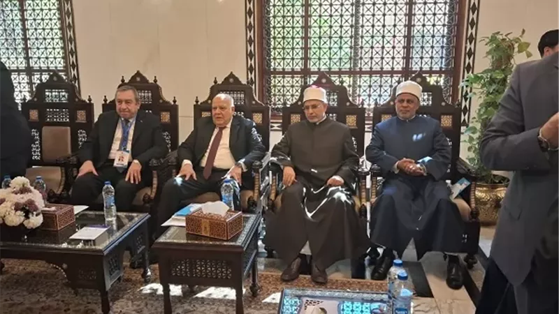 جامعة قنا تشارك في فعاليات مؤتمر معامل التأثير العربي بالقاهرة