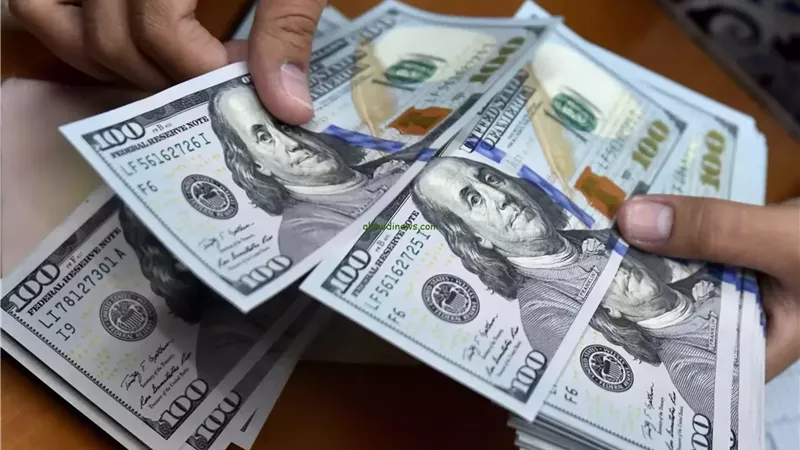 سعر الدولار في 6 بنوك مصرية اليوم 8/5/2026