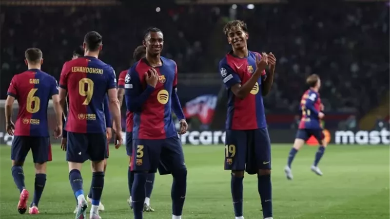 كلاسيكو الأرض.. تشكيل برشلونة أمام ريال مدريد