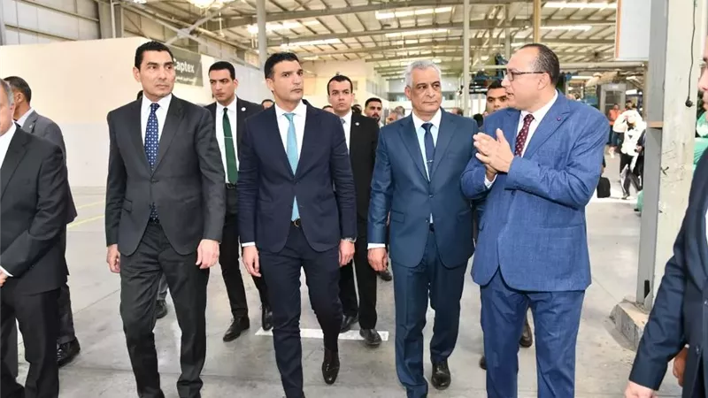 وزراء الإنتاج الحربي والشباب والرياضة والصناعة يتفقدون شركة 