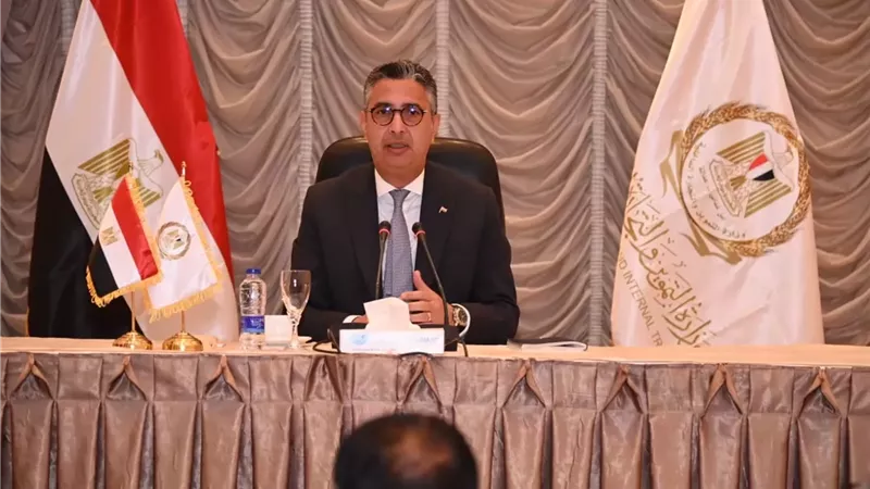 وزير التموين: تكثيف الرقابة على الأسواق وتوفير السلع الأساسية