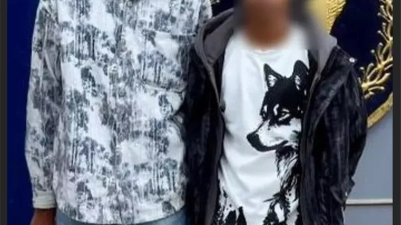 ضبط المتهمين في واقعة طعن شاب ببني سويف.. وبحوزتهما السلاح