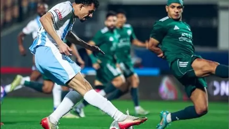كريم حافظ يمنح بيراميدز الأفضلية بهدف التقدم أمام زد في الشوط الأول