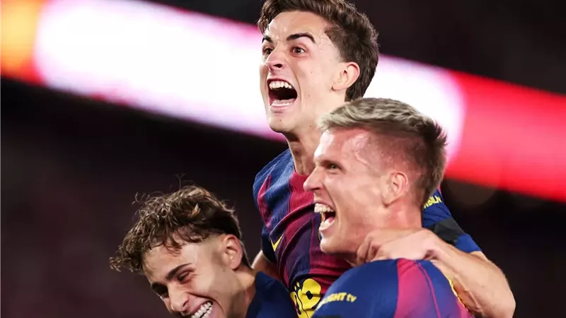 رسميًا.. برشلونة يتوج بطلاً للدوري الإسباني بعد الفوز علي ريال مدريد