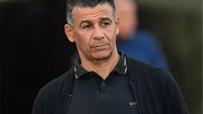 مدرب الاتحاد يجتمع مع اللاعبين ويطالبهم يتخطى عقبة طلائع الجيش