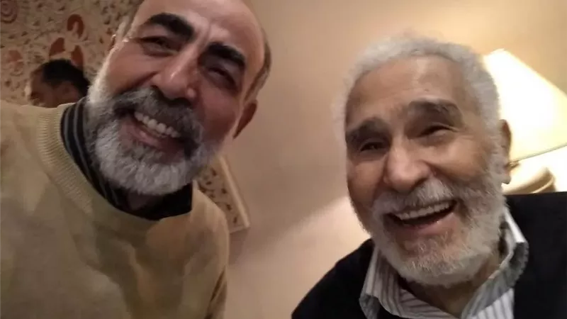 محمد عبدالعظيم ينعى الفنان عبدالرحمن أبو زهرة