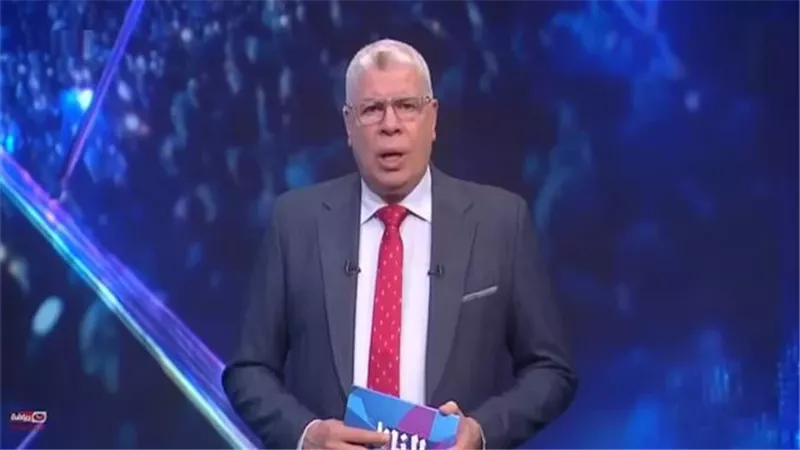 شوبير يكذب آدم وطني ويؤكد عودة موهبة الأهلي نهاية الموسم