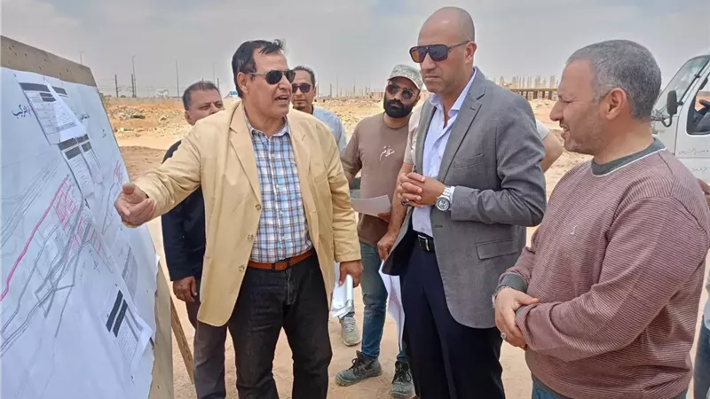 الإسكان تسرع تقنين أراضي الشروق والعبور الجديدة