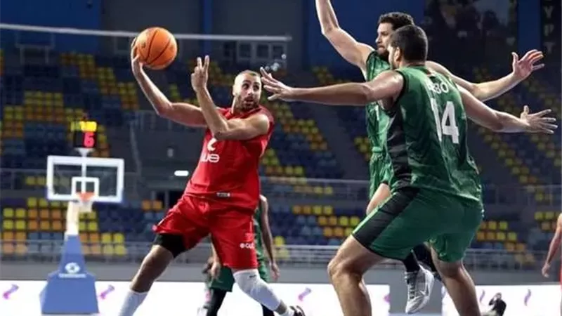 الأهلي يواجه الاتحاد في ثالث مباريات نهائي دوري السوبر لكرة السلة