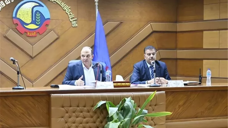 خطة عمل متكاملة لحصر المنشآت غير المرخصة في البحيرة