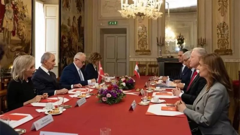 وزير الخارجية اللبناني يشدد على أهمية مواصلة دعم المناطق الجنوبية