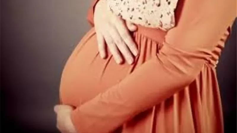 دراسة حديثة: مضاعفات الحمل تؤثر على صحة قلب الأبناء مستقبلاً