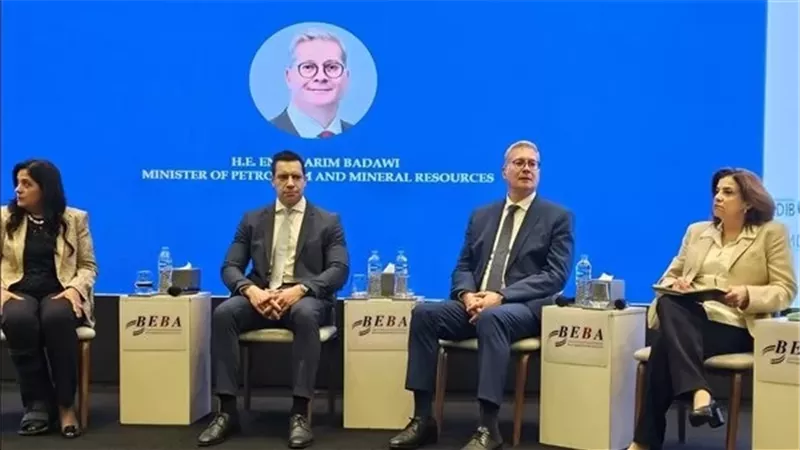 وزير البترول: بدء أعمال الحفر بحقل 